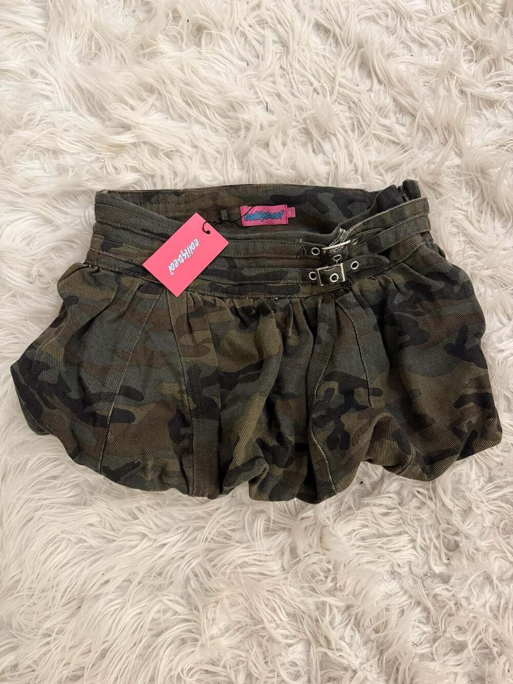 Edikted Camo Print Bubble Mini Skirt Skort Size XS NEW